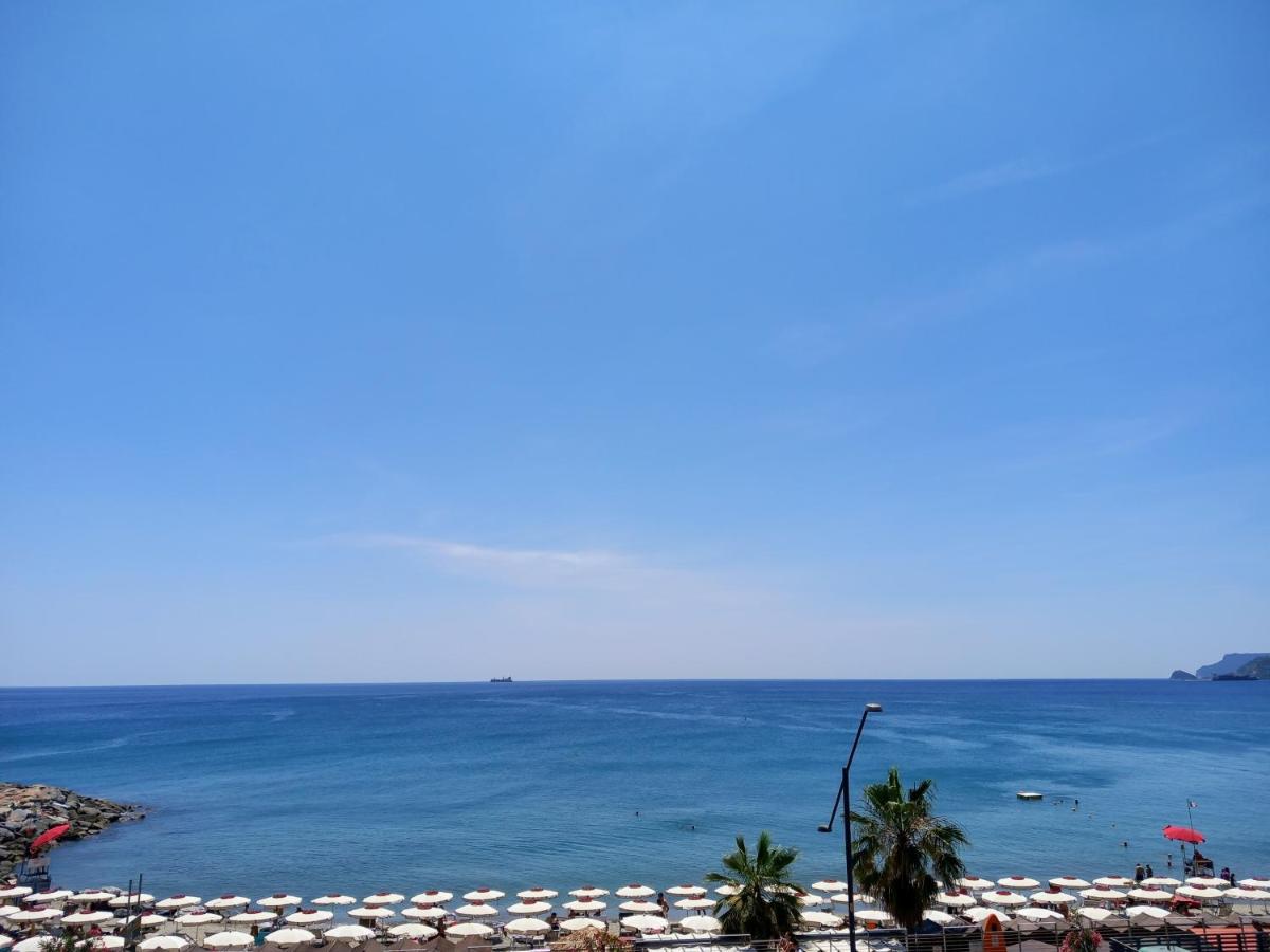 Tramonto Sul Mare - Sea Suite 萨沃纳 外观 照片