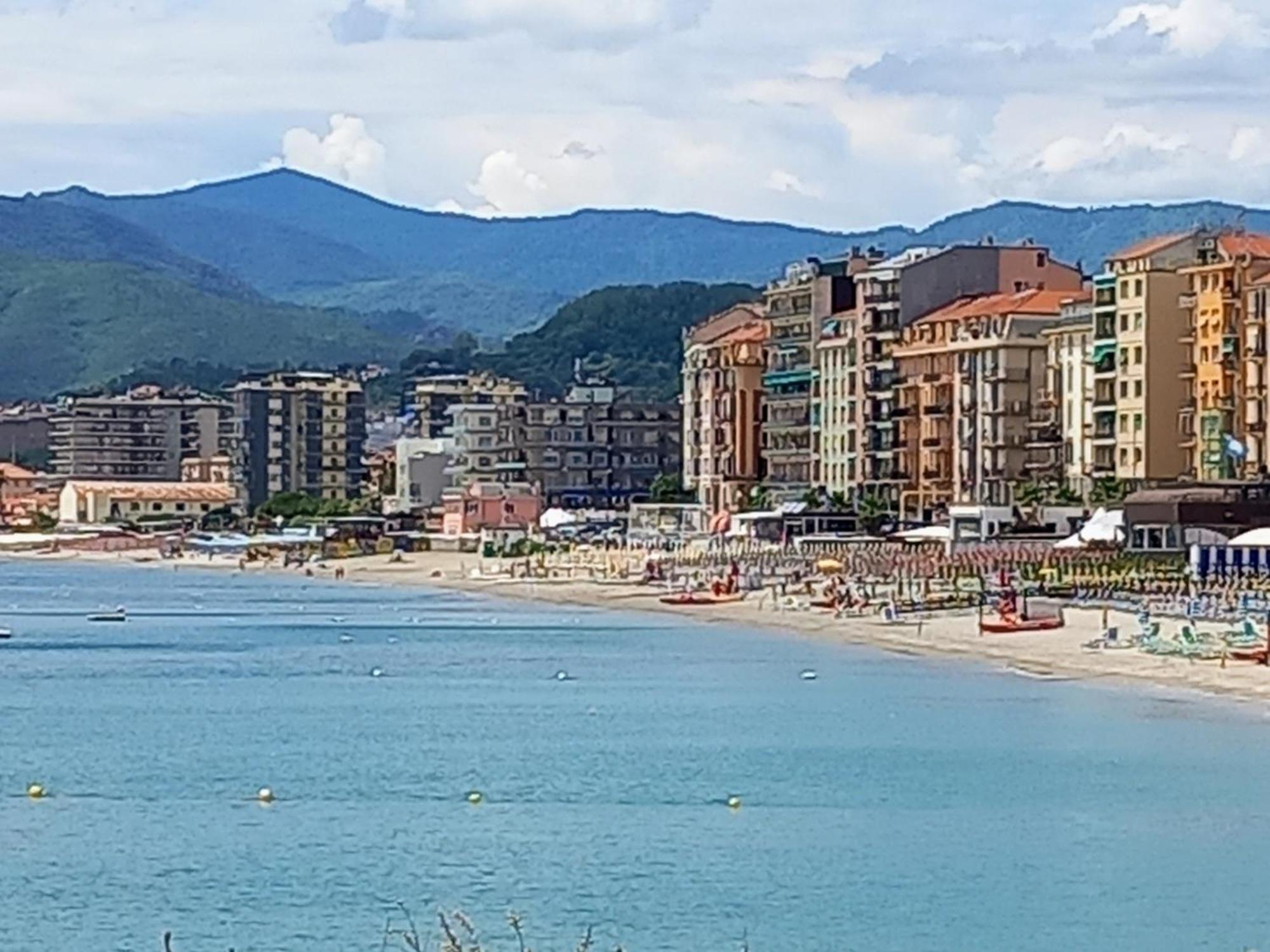 Tramonto Sul Mare - Sea Suite 萨沃纳 外观 照片