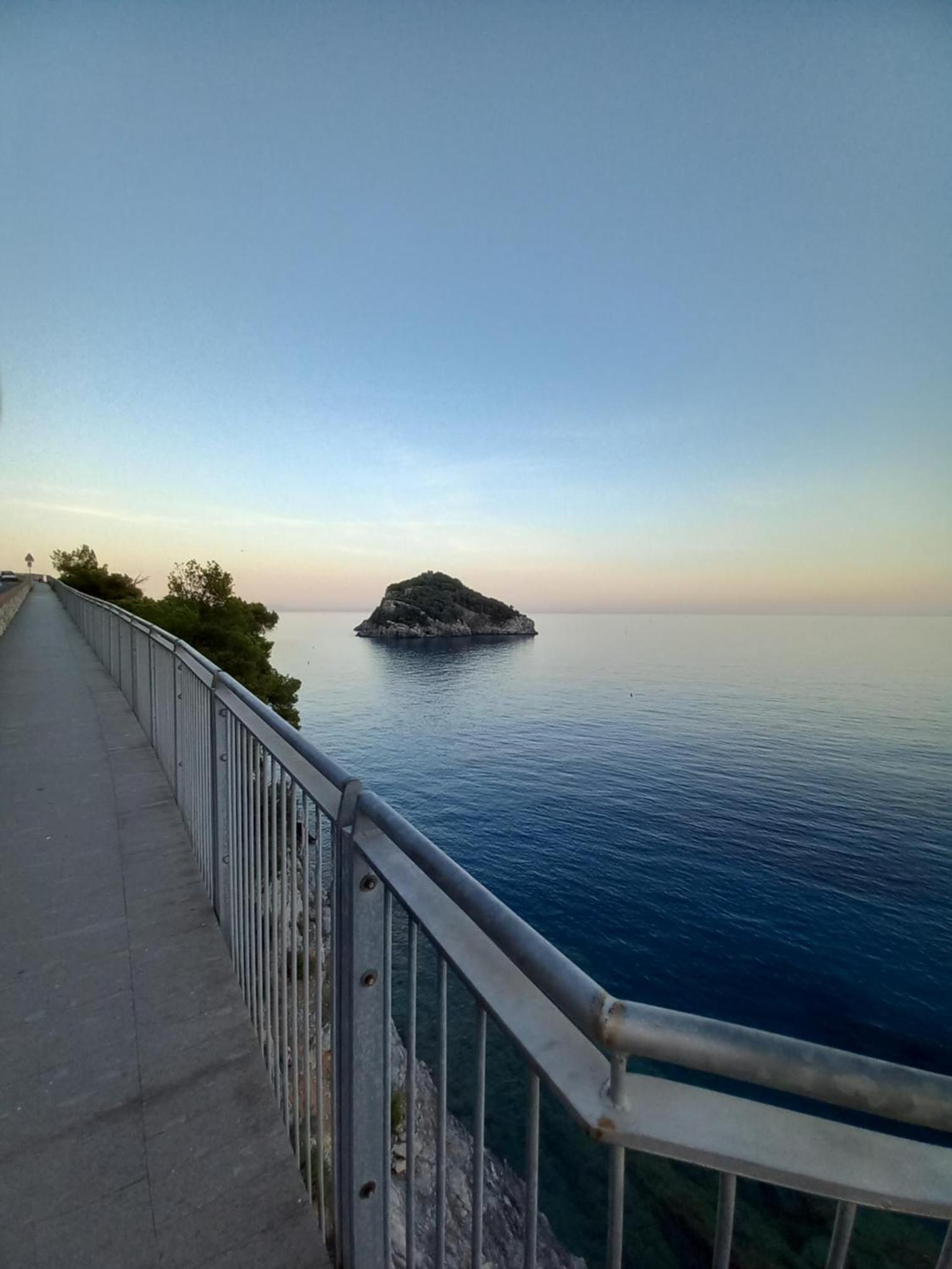 Tramonto Sul Mare - Sea Suite 萨沃纳 外观 照片