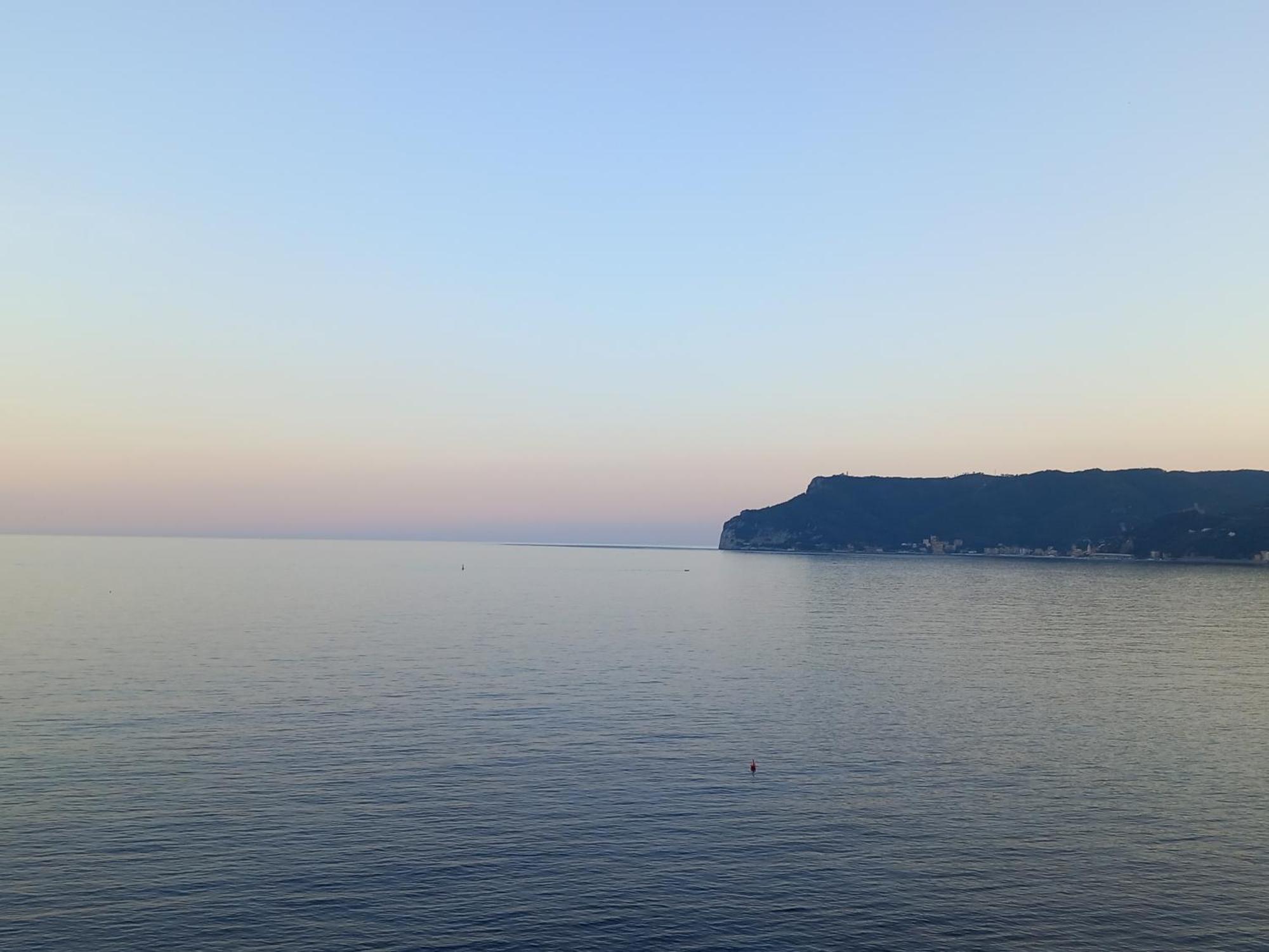 Tramonto Sul Mare - Sea Suite 萨沃纳 外观 照片