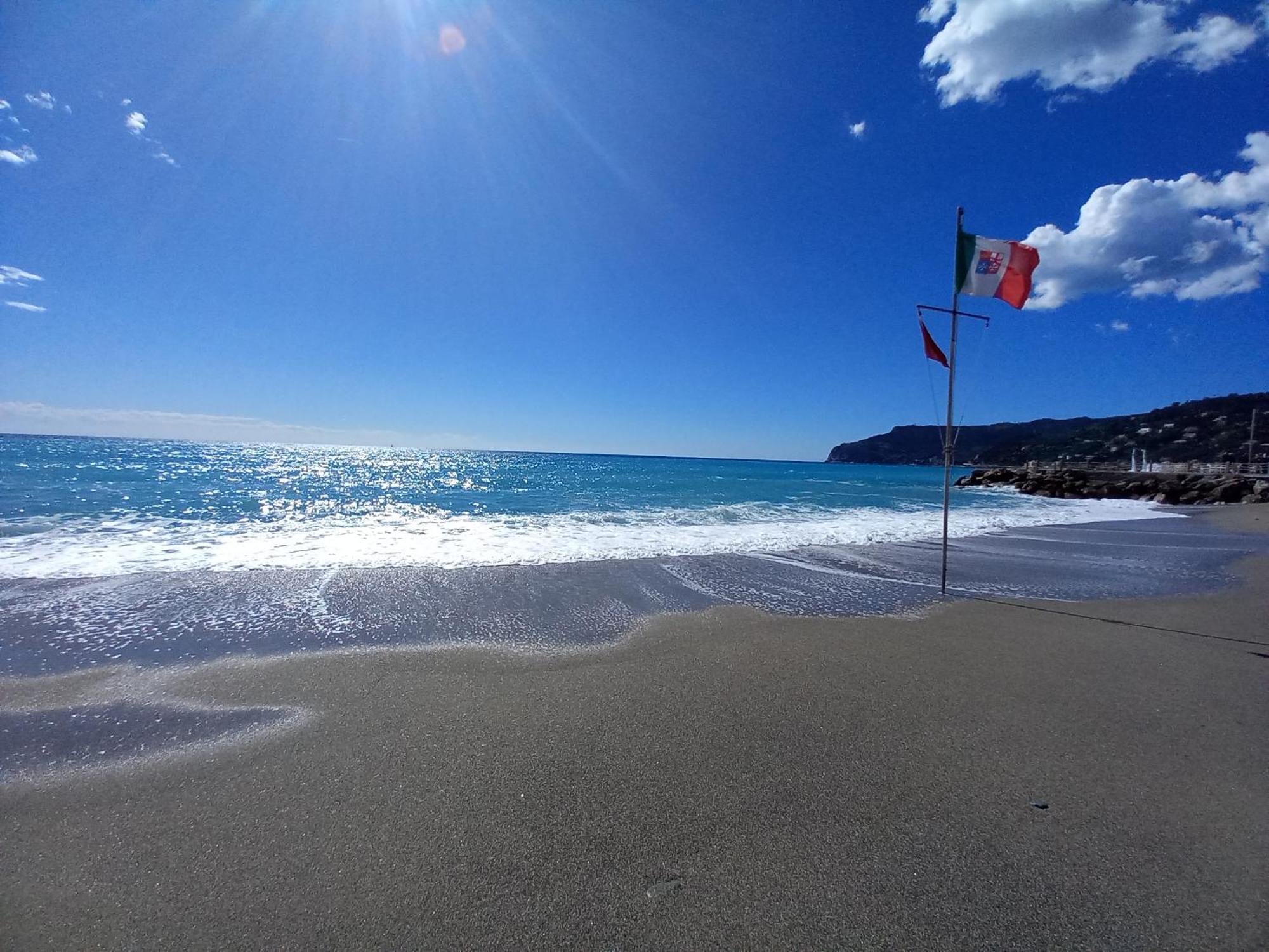 Tramonto Sul Mare - Sea Suite 萨沃纳 外观 照片